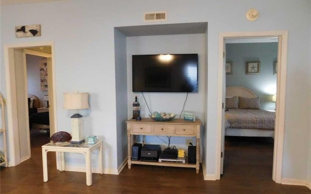 photo 5 of Teal Lake Condo #2211 2 Bedrooms 2 Bathrooms Condo