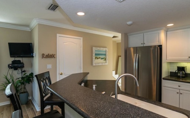 photo 5 of Terrace Condo 1