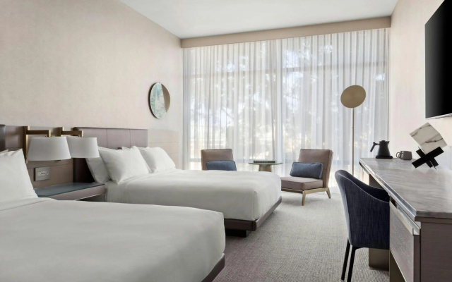 photo 4 of TETRA Hotel, Autograph Collection