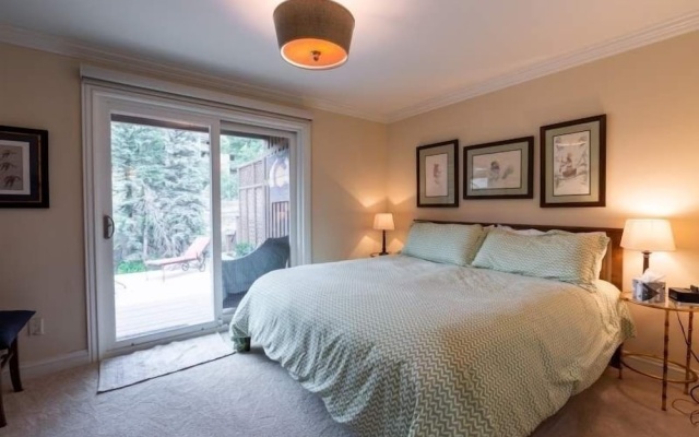 photo 3 of Texas Townhome Condos - 3 Minutes Walk to Gondola by RedAwning