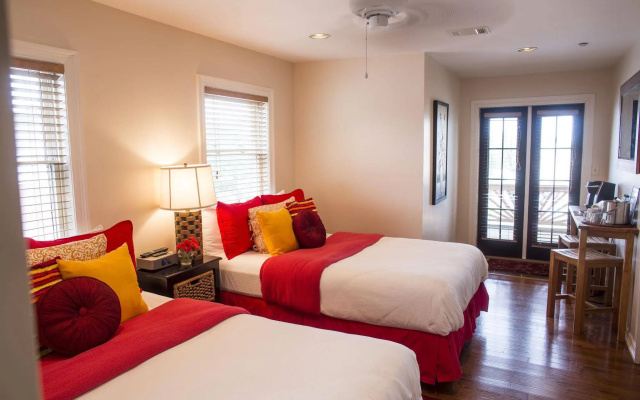 photo 3 of The Almanett Hotel