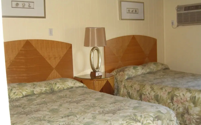 photo 2 of The Amethyst Beach Motel