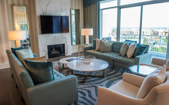 photo 3 of The Beverly Hilton