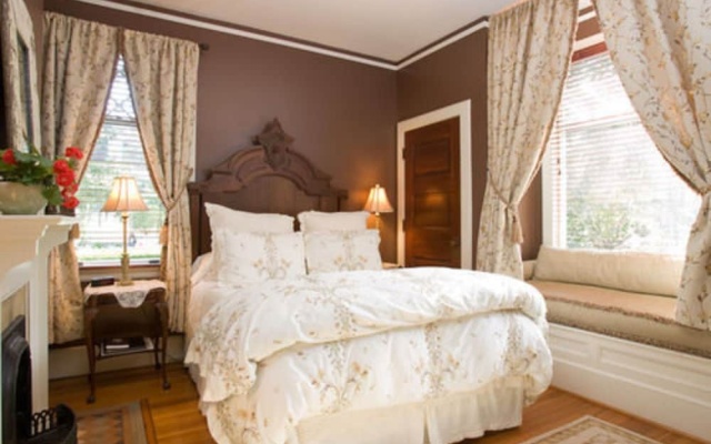 photo 3 of The Black Walnut B & B Inn