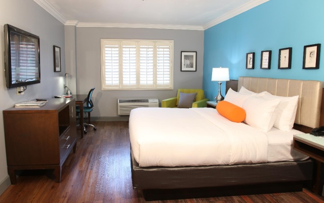 photo 4 of The BLVD Hotel & Suites