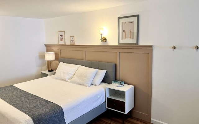 photo 4 of The Brooks Hotel