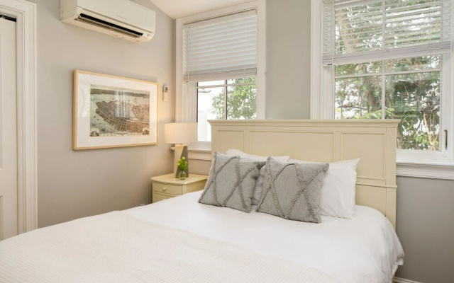photo 4 of The Carriage Suite Buyout by AvantStay 2 Home Buyout w 8bdr in Historic DT w Hot Tub