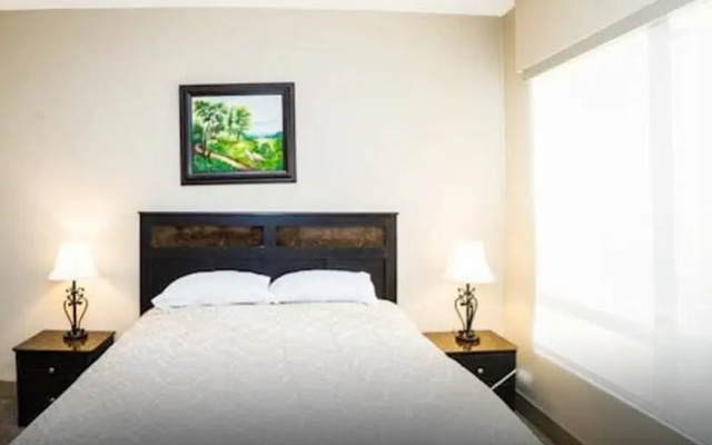 photo 4 of The Charles Chaplin Apartment