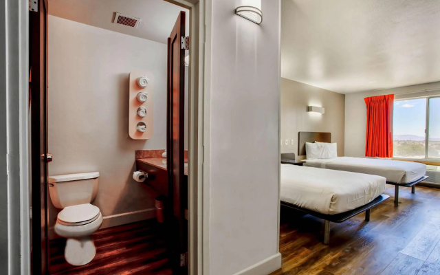 photo 4 of Clement Palo Alto – All-Inclusive Urban Resort