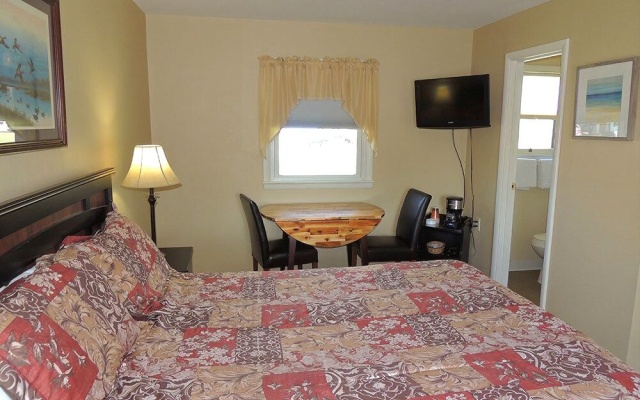photo 5 of The Clipper Inn