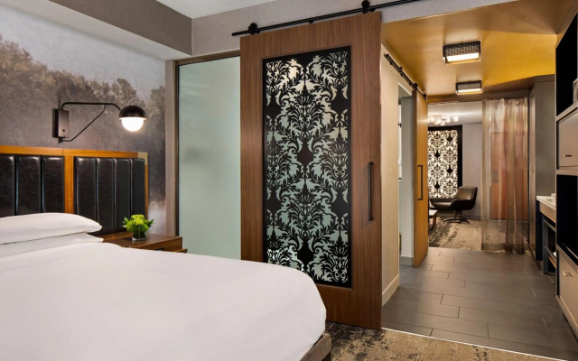 photo 4 of Renaissance Minneapolis Hotel, The Depot