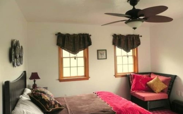 photo 4 of The Dragonfly Bed and Breakfast
