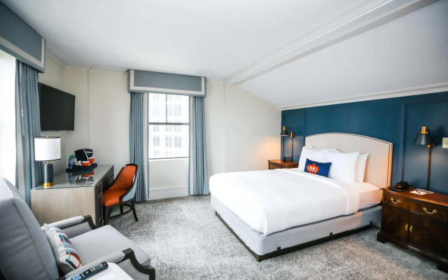 photo 5 of The Dunhill Hotel