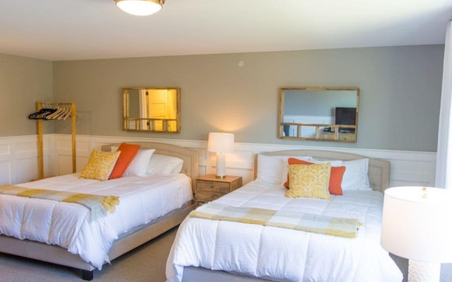photo 5 of The Edgewood Inn