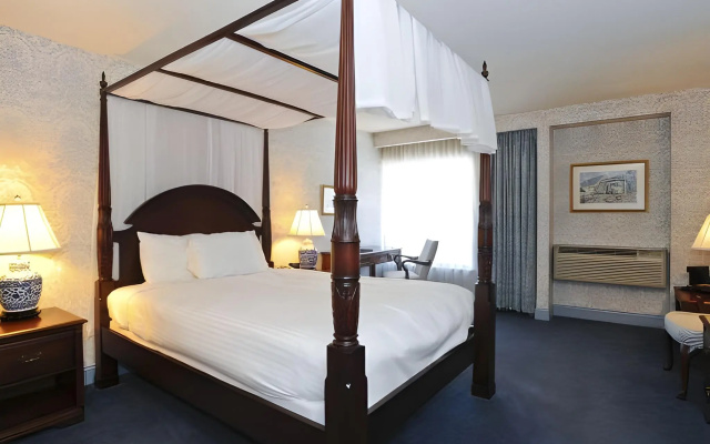 photo 3 of The Farmington Inn & Suites