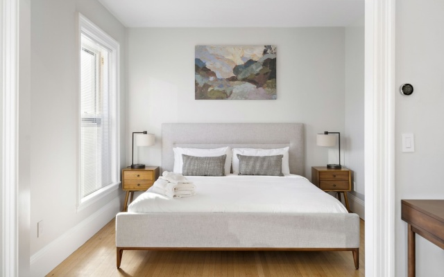 photo 4 of Charlesgate Suites