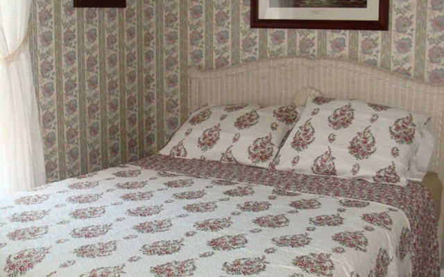 photo 4 of The Henry Collins Inn