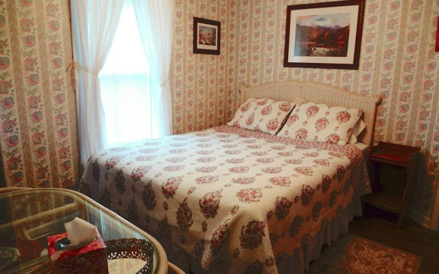 photo 5 of The Henry Collins Inn