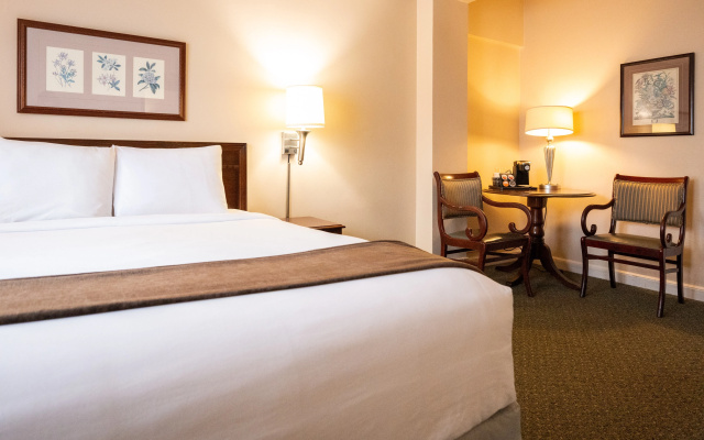photo 4 of The Inn at Virginia Mason