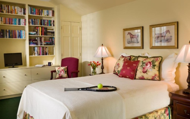 photo 2 of The Inn at Whitewing Farm