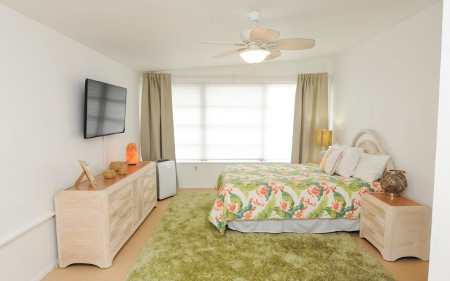 photo 5 of The Island House of Siesta