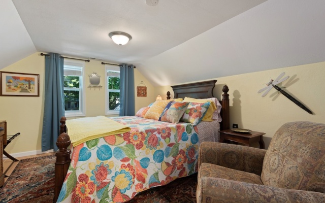photo 3 of The Ivy - 5 Br Home