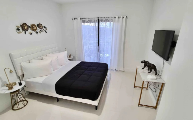 photo 3 of Green Luxurious 5BD Jungle House by FL Keys MIA