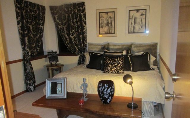 photo 3 of The Jupiter House
