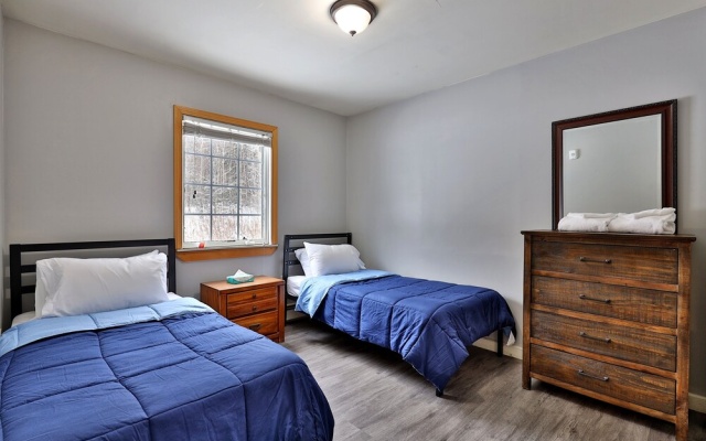 photo 5 of The Killington Bigelow Chalet: Large Ski Home. 8 Br/4.5 Ba/16 People. Hot Tub. Shuttle. Game Room. 8 Bedroom Home