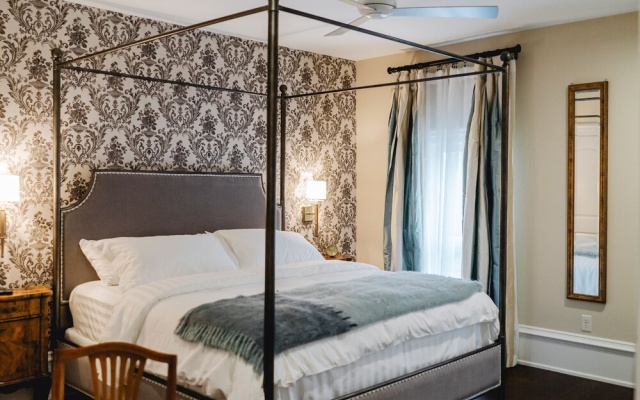 photo 2 of The Lilley Mansion Bed & Breakfast
