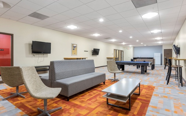 photo 2 of The Modern Suites at St Louis University