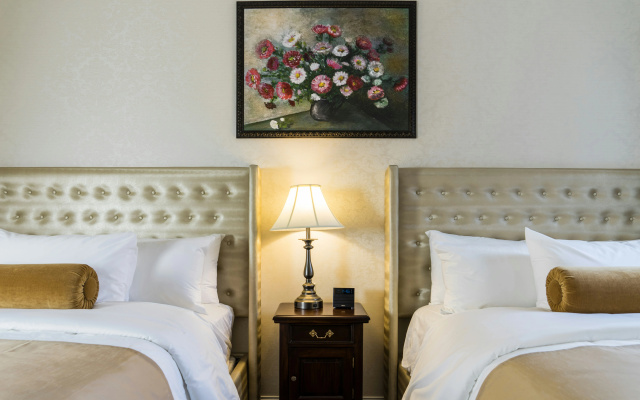 photo 4 of The Mount Vernon Grand Hotel