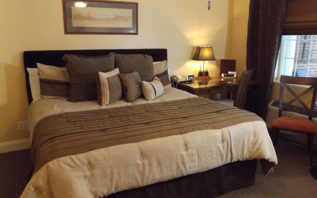 photo 5 of The Mount Vernon Inn
