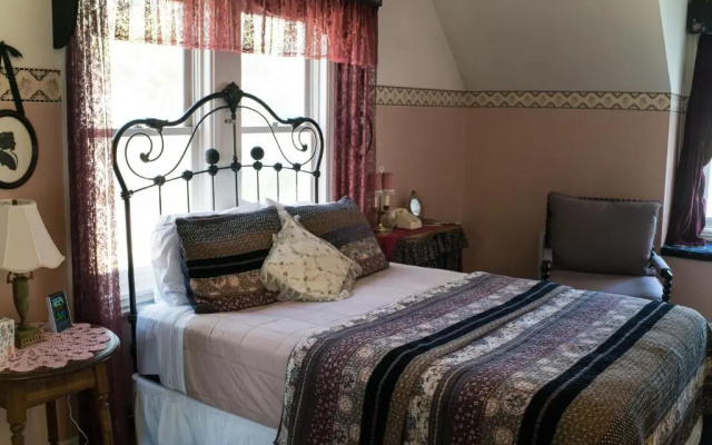 photo 3 of The Mulberry Inn