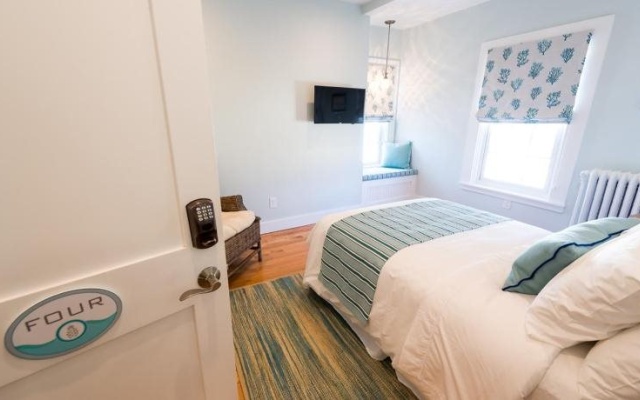 photo 4 of The Newport Inn