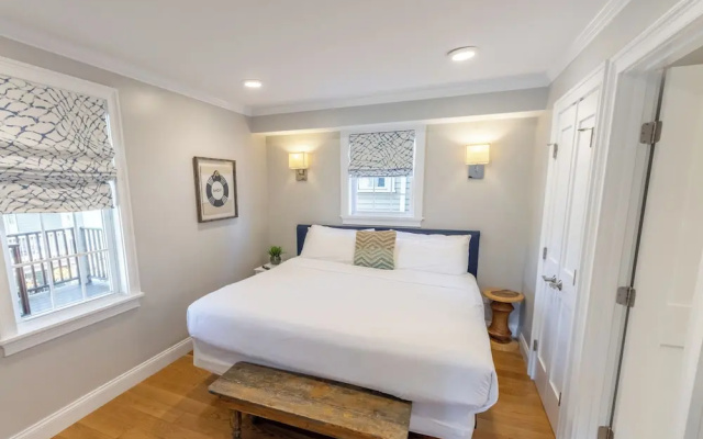 photo 4 of The Newport Lofts - 617 Thames Street