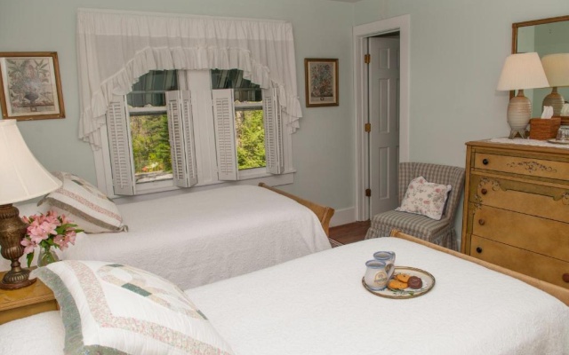 photo 5 of The Orchard Inn