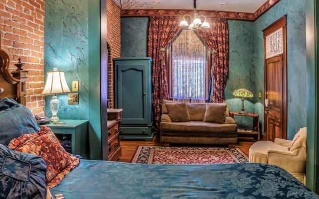 photo 5 of Peerless Hotel & Restaurant