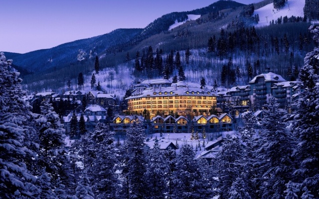 photo 5 of Scenic Penthouse For 10, Ski In At Pines Lodge 3 Bedroom Condo by RedAwning