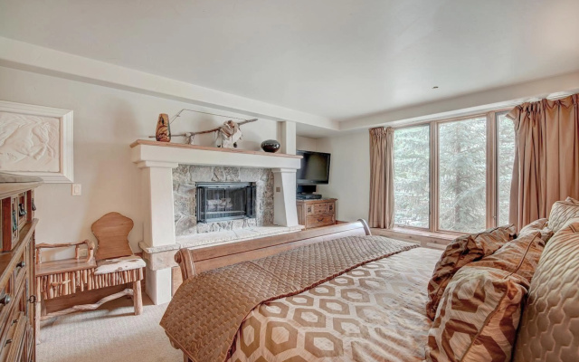 photo 4 of The Pines Lodge, a RockResort, by Vail Resorts