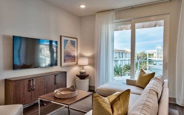 photo 3 of The Pointe by 360 Blue