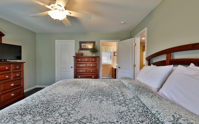 photo 3 of The Queens Croft V2 - Luxury Killington Ski Home. Newer. Better. Ski-ier. 3 Bedroom Home