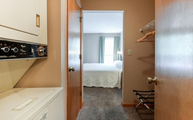 photo 4 of The Roost Royale