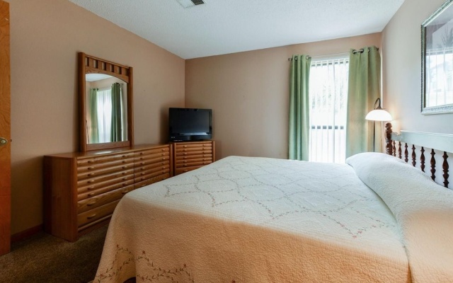 photo 5 of The Roost Royale