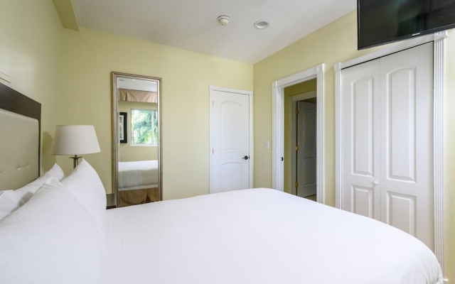 photo 5 of The S Of Las Olas Luxe Penthouse & Pool 2 Bedroom Hotel Room