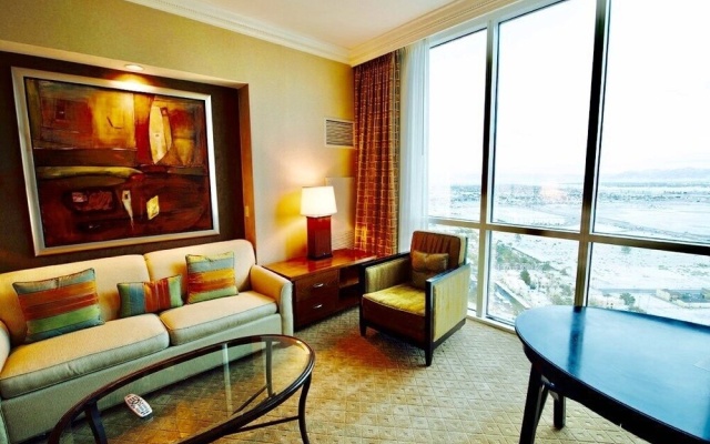 photo 5 of Suites at Signature