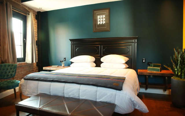 photo 5 of The Sohotel