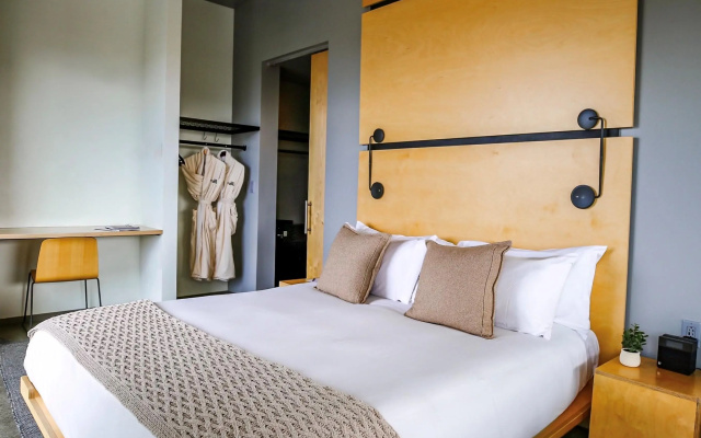 photo 4 of The Source Hotel