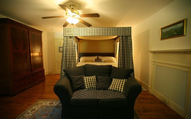 photo 2 of The Stone House B&B