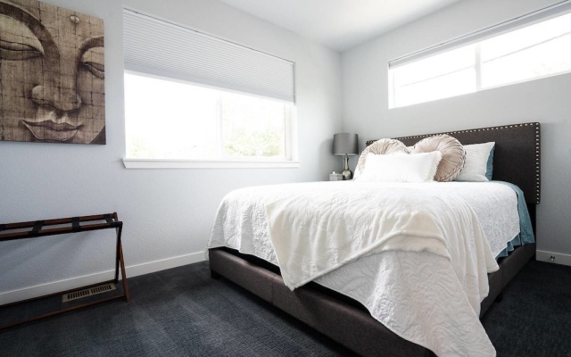photo 3 of The Tennyson Adventure A Luxury Townhome With Private Balcony